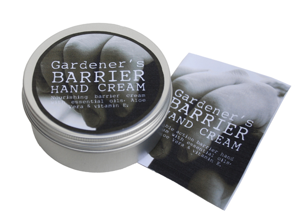 RHS gardeners barrier hand cream.jpg RHS gardeners barrier hand cream.jpg